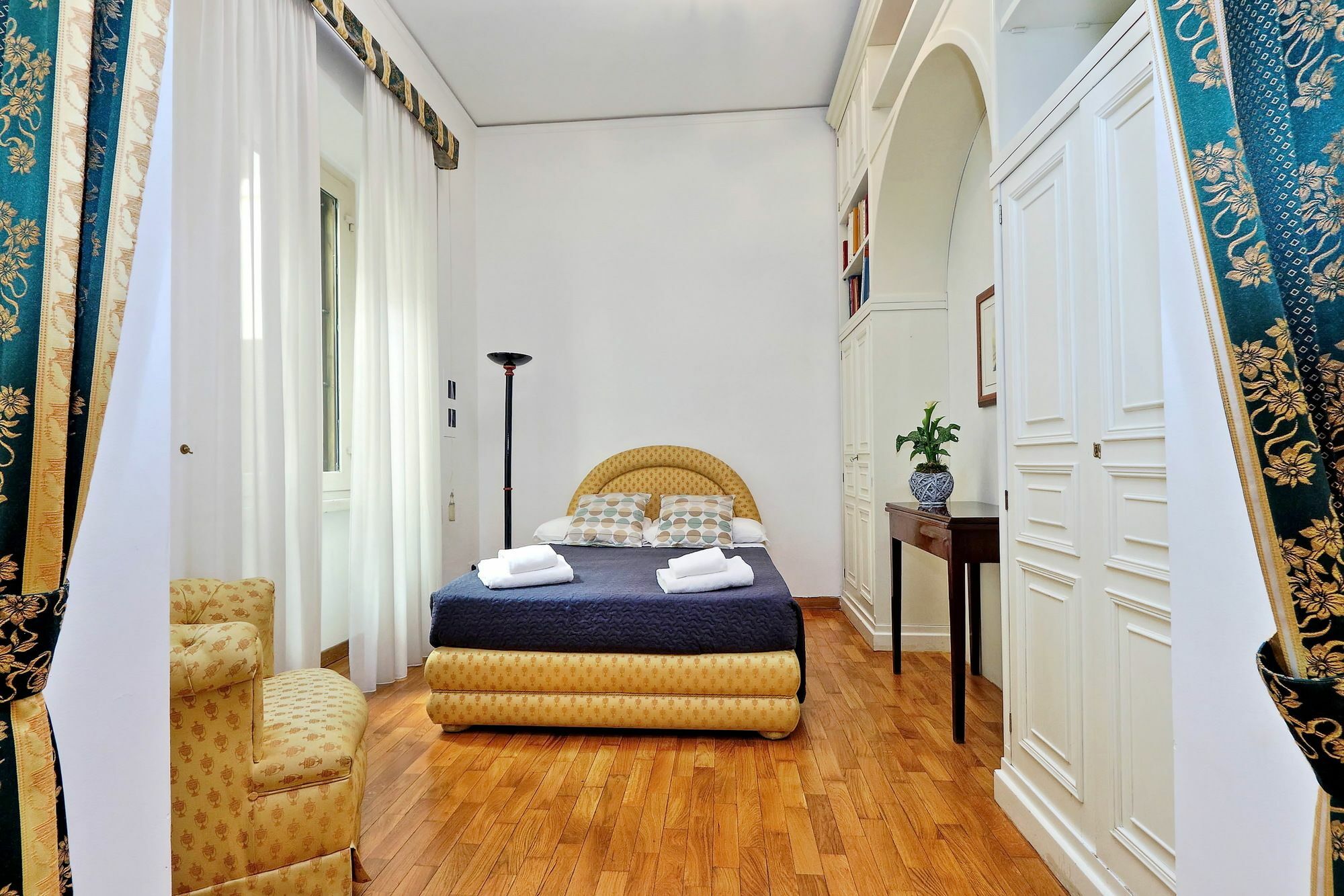 Treasurerome Spanish Steps 4br Apartment Rome